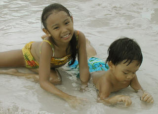 Pool w/ sand: perfect for a toddler!