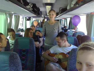 God stemning i bussen