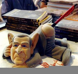 Best sold pencil holder in the world