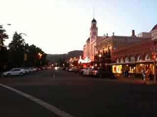 Downtown Sonoma at night