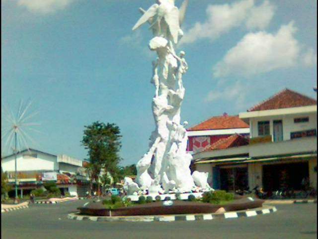 KEBUMEN'S ICON