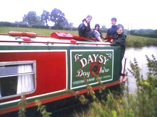 life on the canal