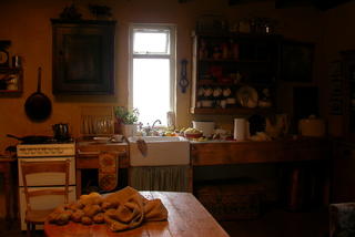 The Wallace Kitchen Set