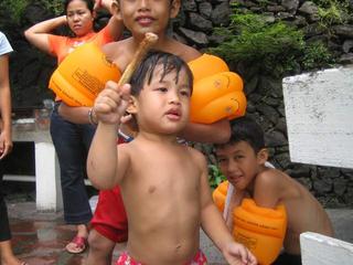 while in Pinas...