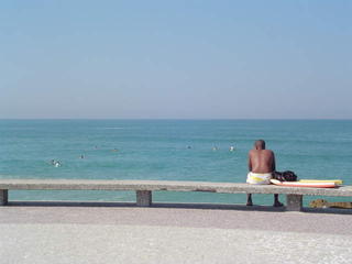 O n&atilde;o surfista / The non surfer