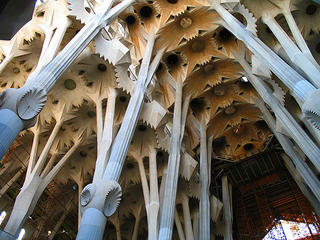 Gaga over Gaud&iacute; &mdash; Sagrada Fam&iacute;lia (8)