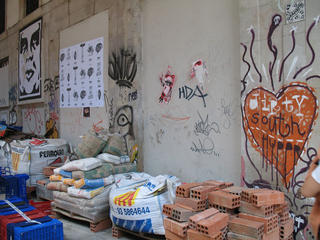La Pared de la Pintada (Wall of Graffiti)