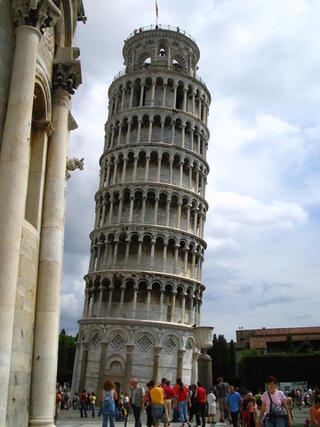 leaning tower of pisa