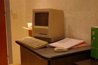 bureau 2
