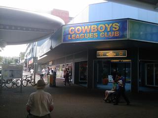 The only place which seems to be alive in this mall.