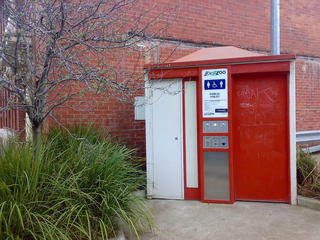 Public toilet