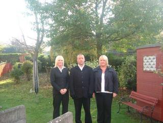 Diane Stevan Sharon In Garden