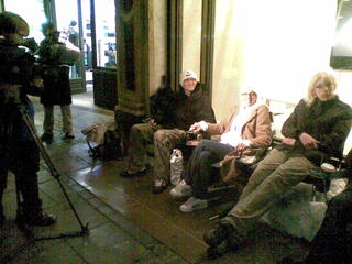 iPhone queue