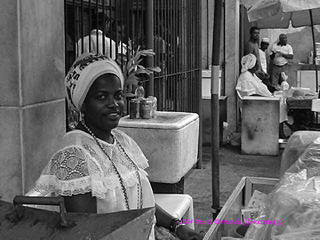 Tema: The absence of colour