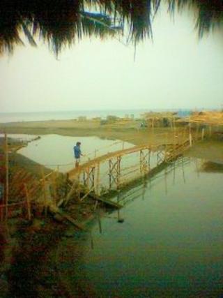 Bagac, Bataan April 2005