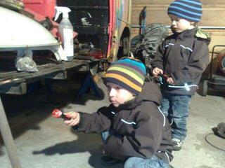 Magnus and Martin is checking for rust...