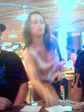 Hooters