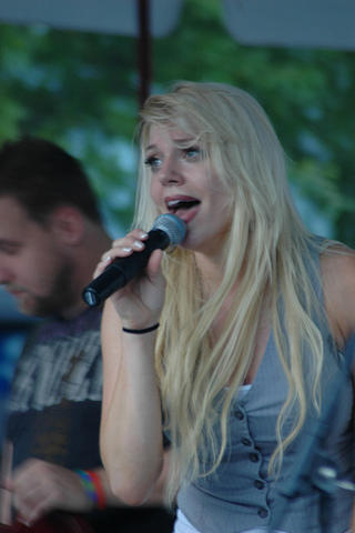 Belting one out