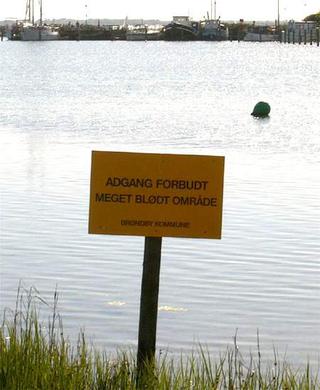 NO ENTRANCE