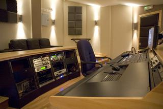 Control Room 2