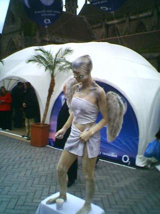 a o2 lady